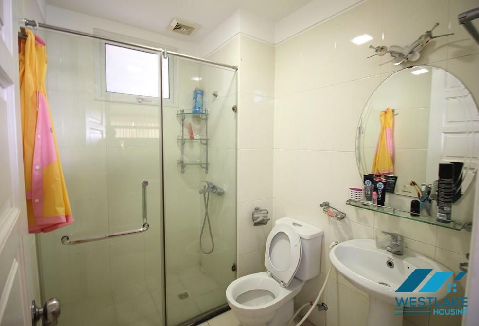 Cho thuê căn hộ 4 phòng ngủ tại Ciputra Tây Hồ