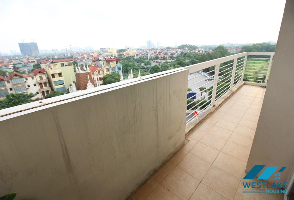 Cho thuê căn hộ 4 phòng ngủ tại Ciputra Tây Hồ