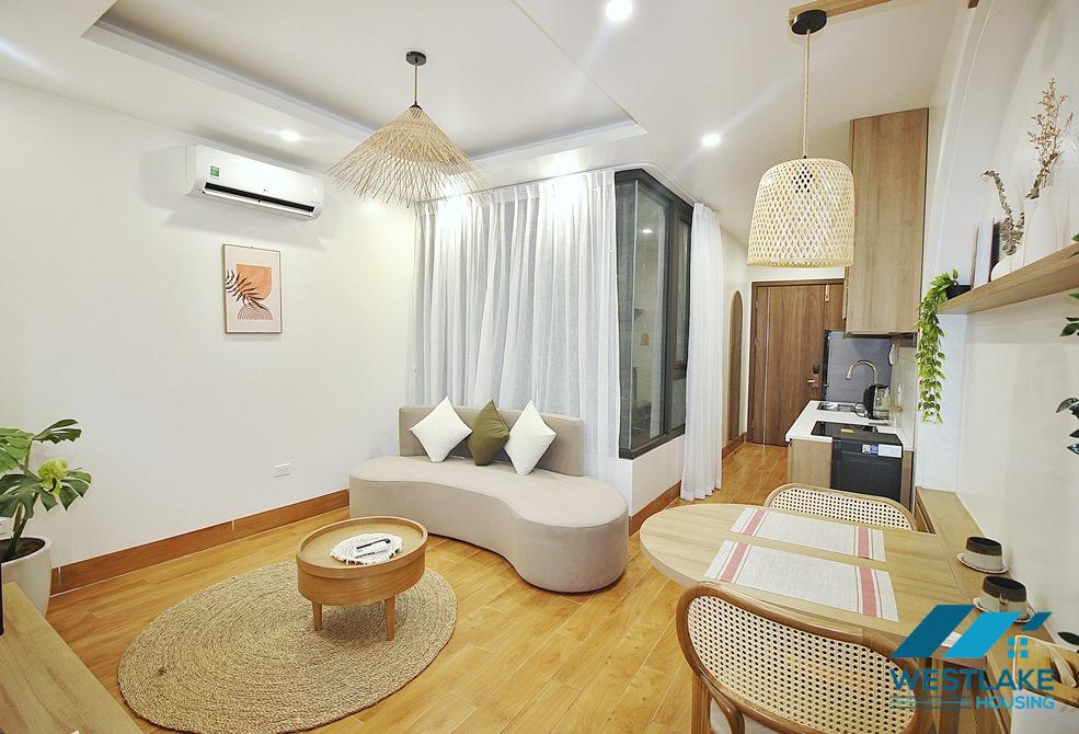 Lake view 01 bedroom apartment for rent on Vu Mien street, Tay Ho, Ha Noi