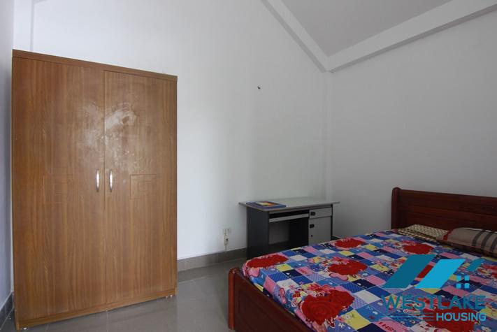 Cho Thuê Nhà 5 Phòng Ngủ Đẹp Có Sân, Ban Công Tại Đường Nghi Tàm Tây Hồ, Hà Nội Cho Thuê Nhà 5 Phòng Ngủ Đẹp Có Sân, Ban Công Tại Đường Nghi Tàm Tây Hồ, Hà Nội