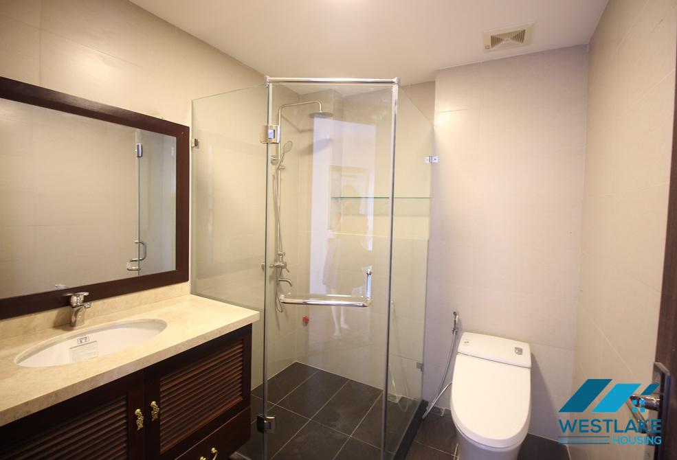 Spacious 03 bedrooms apartment in center of Tay Ho for rent