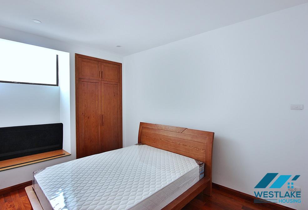 Super bright 03 bedrooms apartment for rent in Tay Ho, Ha Noi
