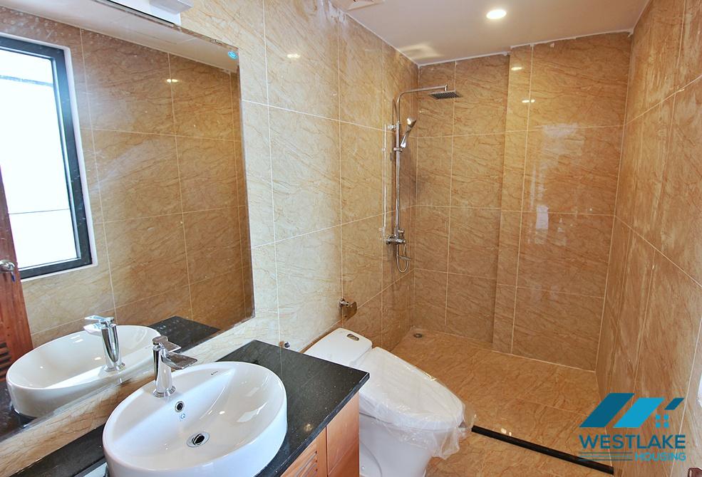 Super bright 03 bedrooms apartment for rent in Tay Ho, Ha Noi