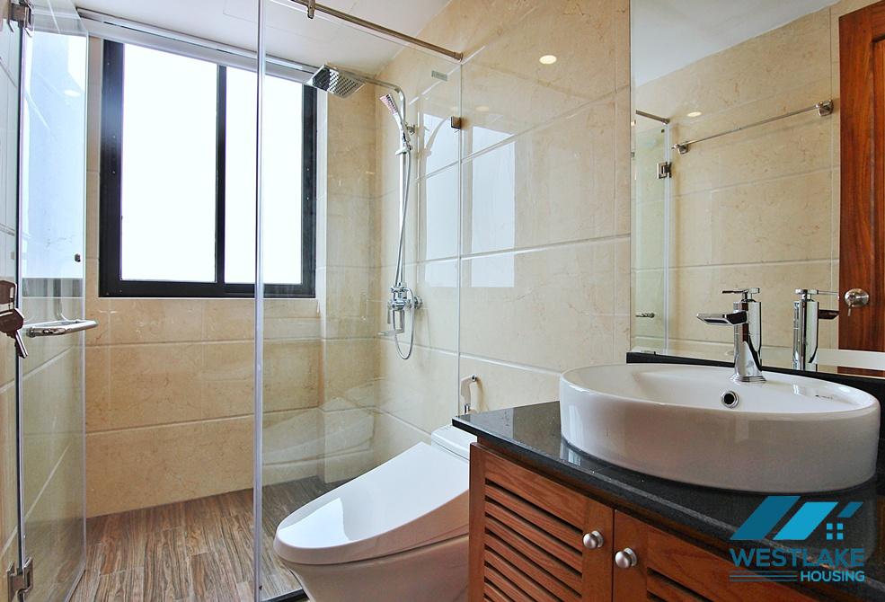 Super bright 03 bedrooms apartment for rent in Tay Ho, Ha Noi