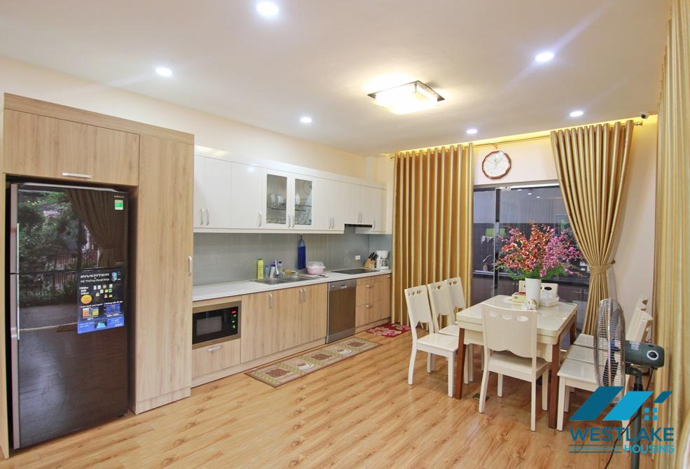 A garden fish pond house for rent in An Duong, Tay Ho