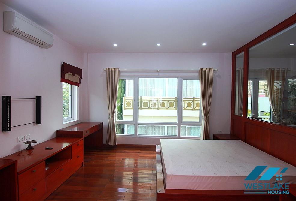 Quiet and nice house with 04 bedrooms for rent in Tay Ho, Ha Noi