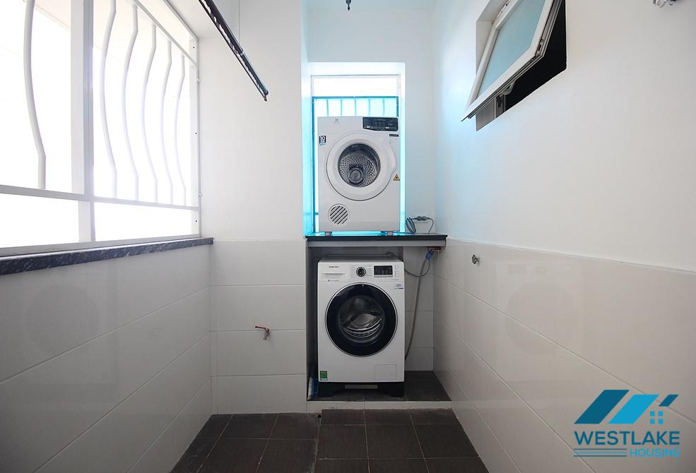 Cho thuê căn hộ 3 phòng ngủ + 1 phòng làm việc tại Ciputra
