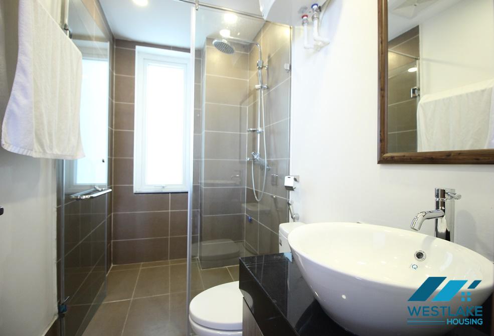 Cho Thuê Căn Hộ 1 Phòng Ngủ Đẹp, Ban Công Rộng Sáng Thoáng Tại Tô Ngọc Vân Tây Hồ, Hà Nội
