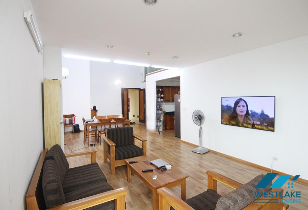 Cho thuê căn hộ Duplex bốn phòng ngủ tại khu đô thị Ciputra, Tây Hồ, Hà Nội Cho thuê căn hộ Duplex bốn phòng ngủ tại khu đô thị Ciputra, Tây Hồ, Hà Nội