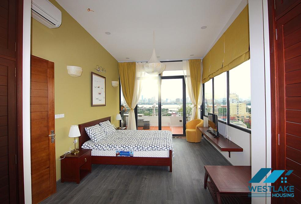 Beautiful apartment on 10th floor with lots of natural light for rent in Tay Ho, Ha Noi