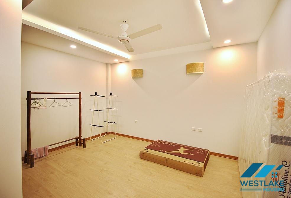 Spacious 04 bedrooms apartment for rent in To Ngoc Van area, Tay Ho, Ha Noi