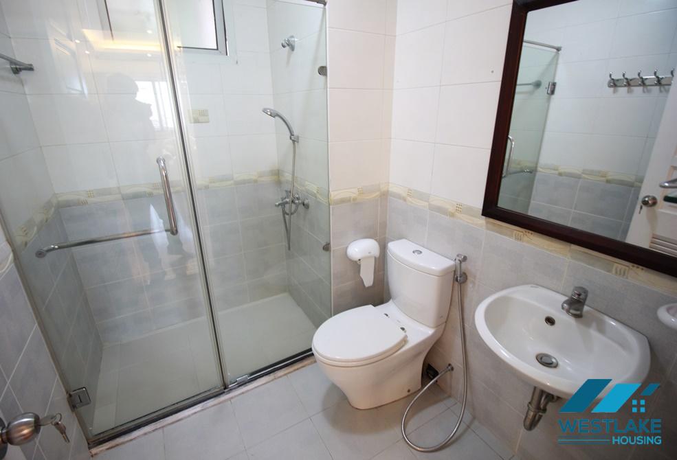 Cho thuê căn hộ 3 phòng ngủ tuyệt đẹp tại tòa E – Ciputra, Hà Nội