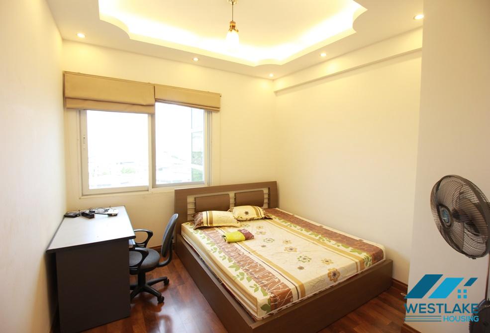 Cho thuê căn hộ 3 phòng ngủ tuyệt đẹp tại tòa E – Ciputra, Hà Nội