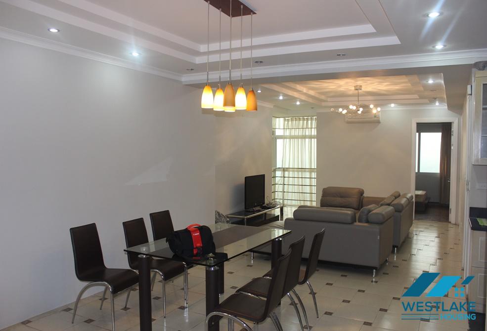 Cho thuê căn hộ 3 phòng ngủ tại tòa E – Ciputra, Tây Hồ, Hà Nội