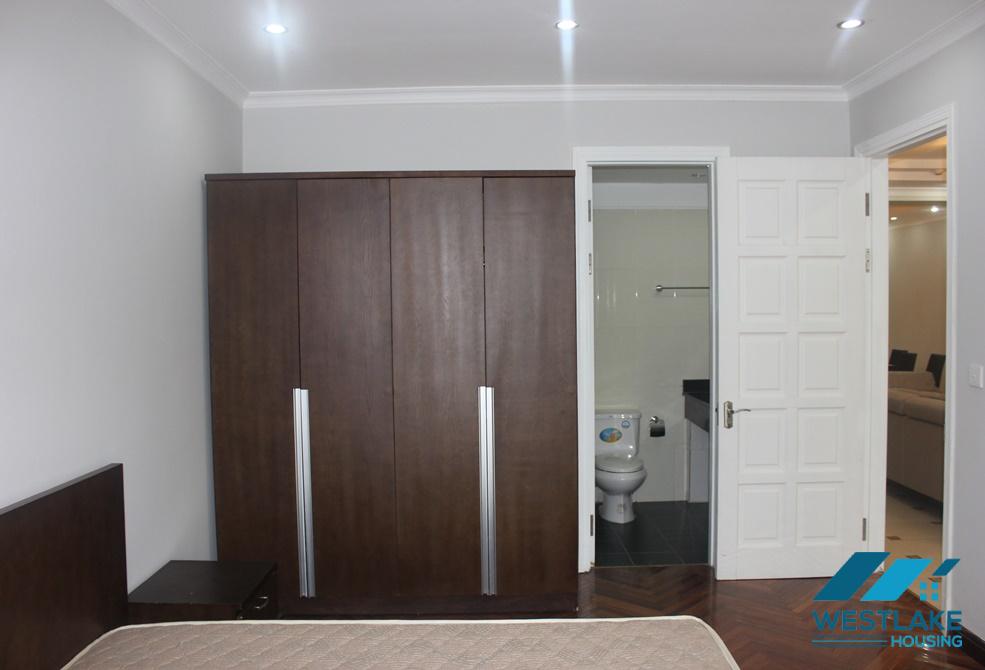 Cho thuê căn hộ 3 phòng ngủ tại tòa E – Ciputra, Tây Hồ, Hà Nội