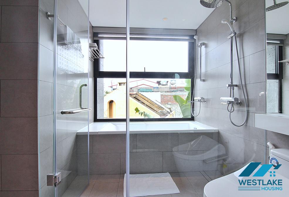 Cho Thuê Căn Hộ 2 Phòng Ngủ Hiện Đại, Ban Công Rộng Thoáng, View Hồ Tại Từ Hoa, Tây Hồ, Hà Nội