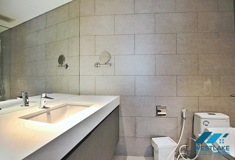 Cho Thuê Căn Hộ 2 Phòng Ngủ Hiện Đại, View Hồ Thoáng Sáng Tại Phố Từ Hoa, Tây Hồ, Hà Nội
