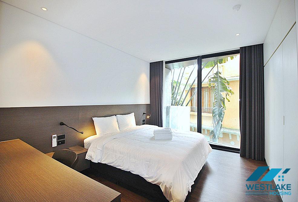 Cho Thuê Căn Hộ 2 Phòng Ngủ Hiện Đại, View Hồ Thoáng Sáng Tại Phố Từ Hoa, Tây Hồ, Hà Nội
