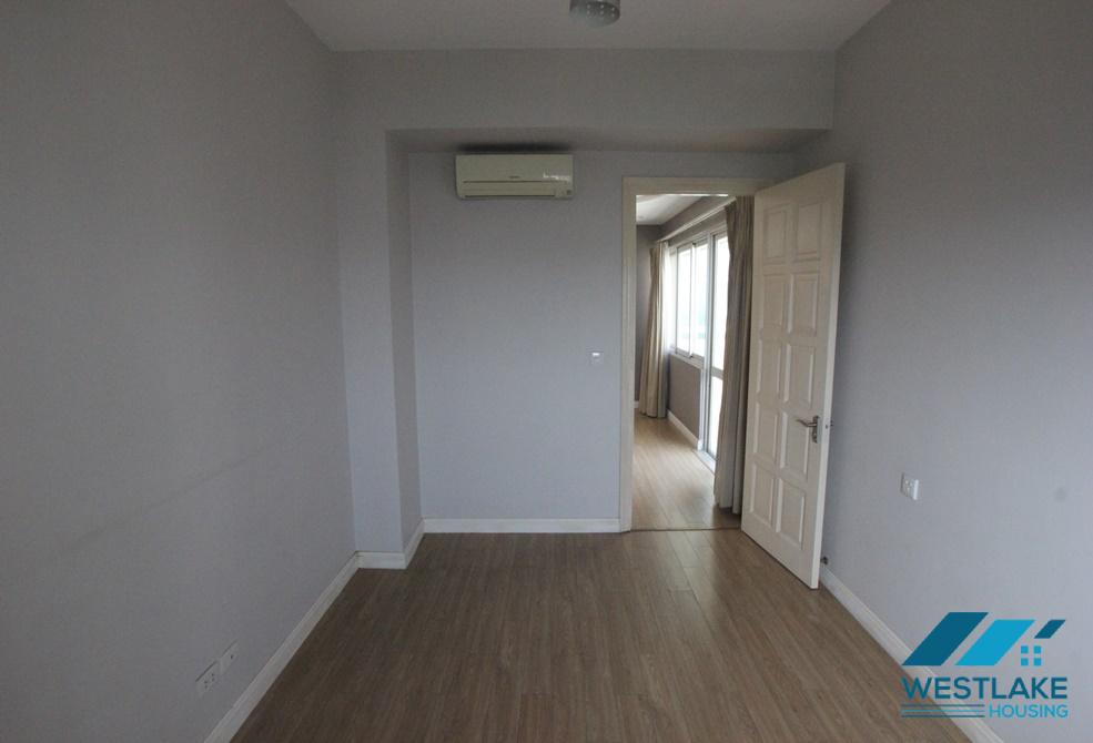 Cho thuê căn hộ 4 phòng ngủ tại tòa E – Ciputra, Tây Hồ, Hà Nội