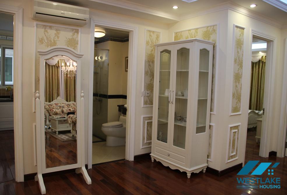 Căn hộ phong cách Châu Âu cho thuê tại Ciputra, Hà Nội