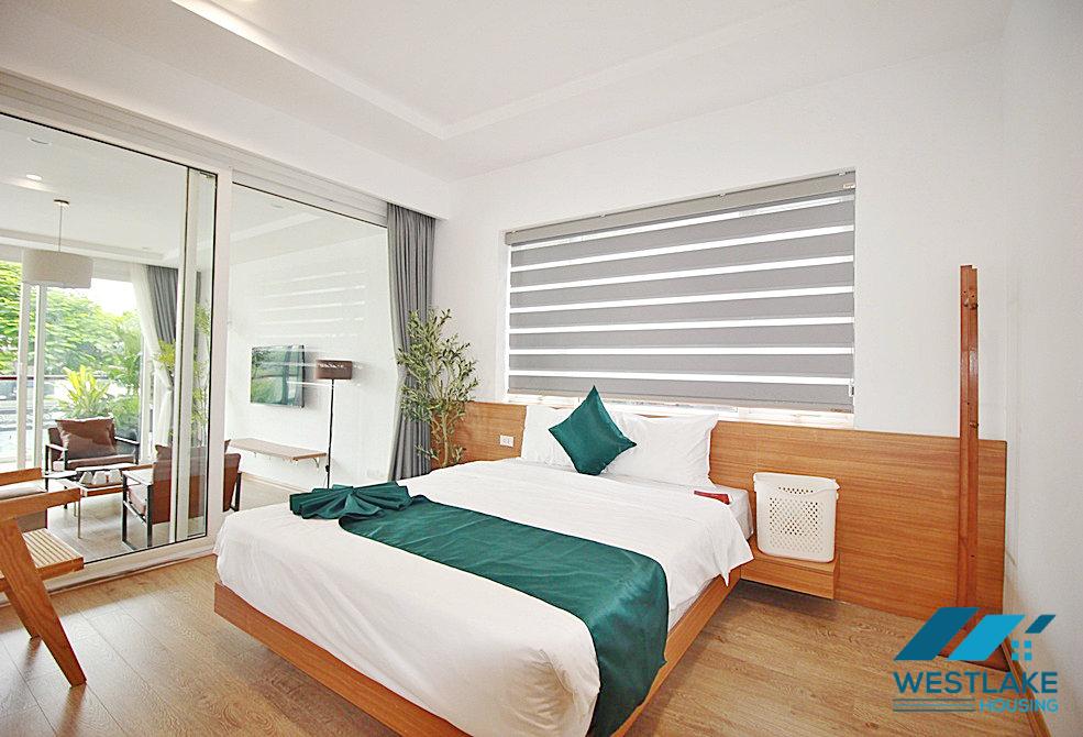 Cho Thuê Căn Hộ 3 Phòng Ngủ Mới Đẹp, Ban Công View Hồ Tại Phố Quảng An, Tây Hồ, Hà Nội