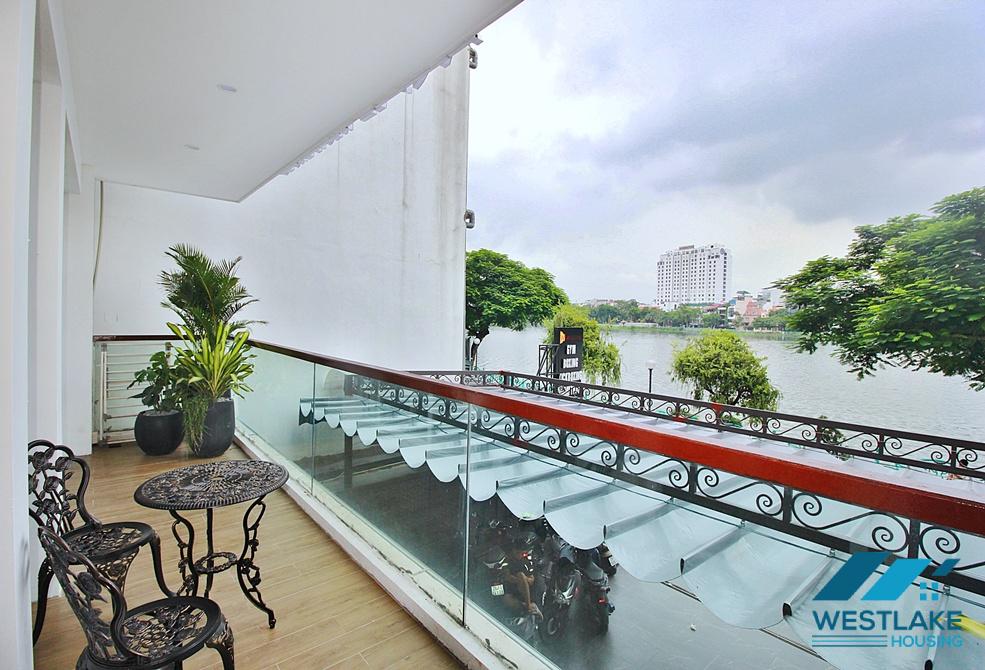 Cho Thuê Căn Hộ 3 Phòng Ngủ Mới Đẹp, Ban Công View Hồ Tại Phố Quảng An, Tây Hồ, Hà Nội