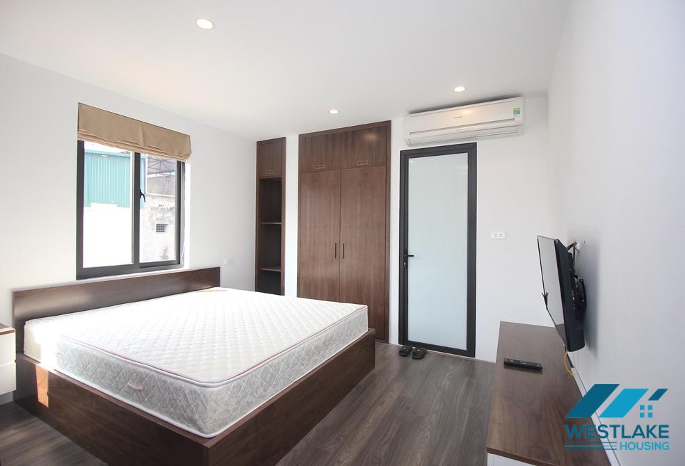 A nice 1 bedroom apartment with good price for rent in Xuan Dieu, Tay Ho