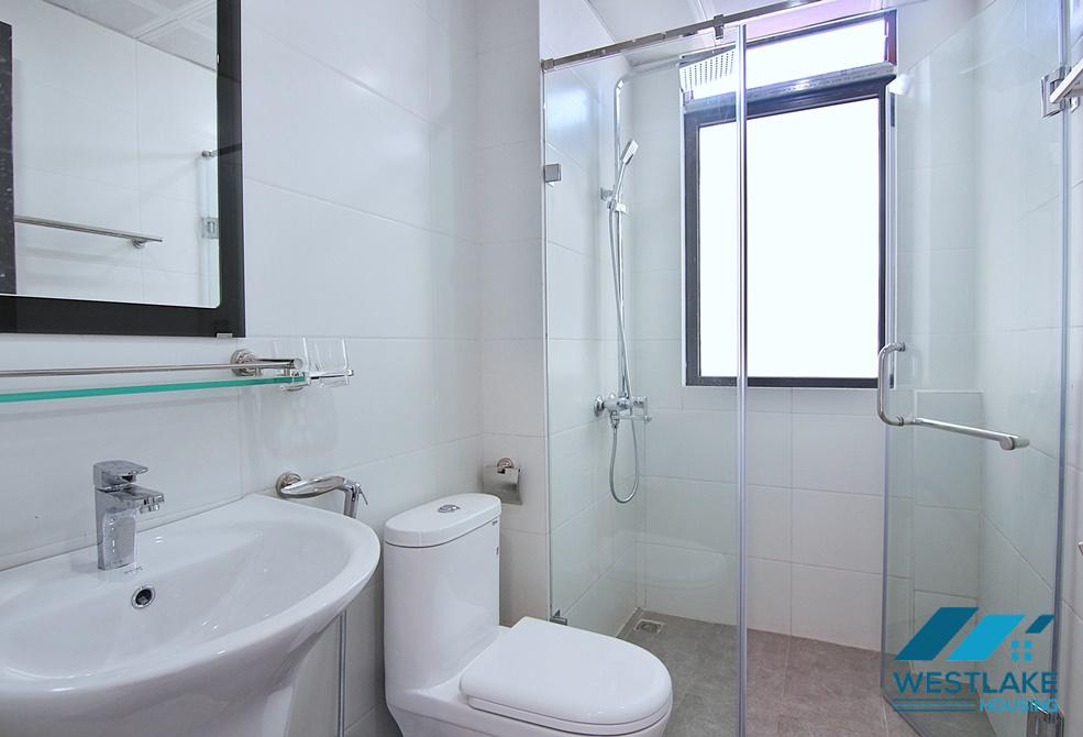 A top floor 1 bedroom apartment for rent in Tay Ho, Ha Noi