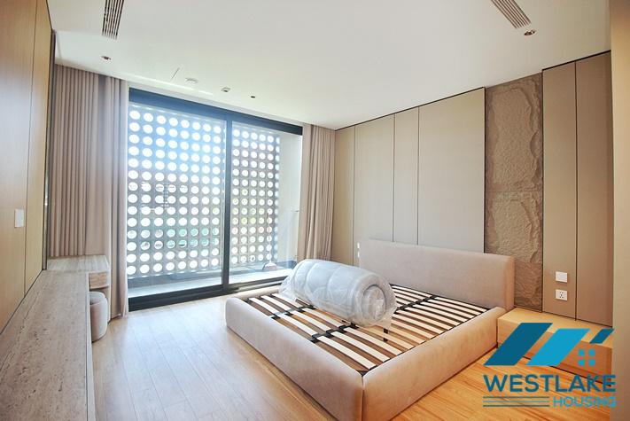 Căn Hộ 2 Phòng Ngủ Mới Đẹp, Ban Công Sáng Thoáng View Hồ  Cho Thuê Tại Tây Hồ, Hà Nội