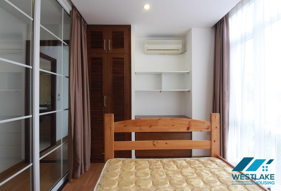 A bright and good valued 3 bedroom apartment for rent in Tay Ho, Ha Noi