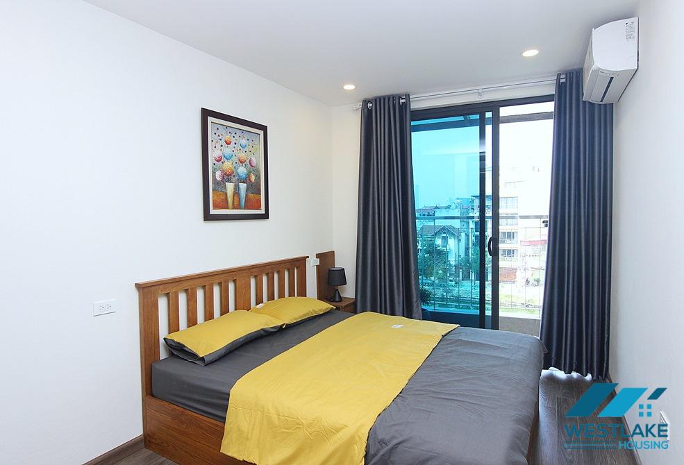 Lake view 2 bedrooms apartment with balcony for rent in Yen Hoa, Tay Ho, Ha Noi