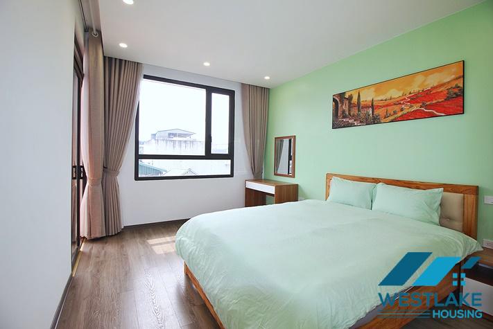 Cho Thuê Căn Hộ 2 Phòng Ngủ Đẹp, Hiện Đại, Ban Công Rông Thoáng Sáng Tại Tô Ngọc Vân, Tây Hồ, Hà Nội