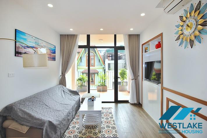 Cho Thuê Căn Hộ 2 Phòng Ngủ Mơi Đẹp, Ban Công Rông Thoáng Mát Tại Tô Ngọc Vân, Tây Hồ, Hà Nội