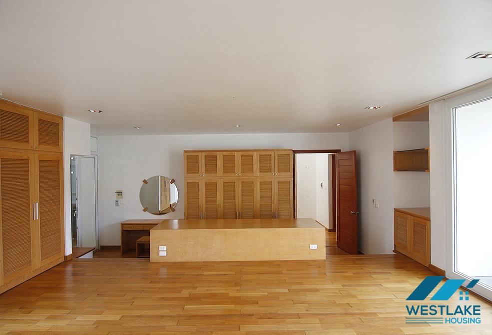 A superb house with modern design and a lot of natural light for rent in Tay Ho ward, Ha Noi