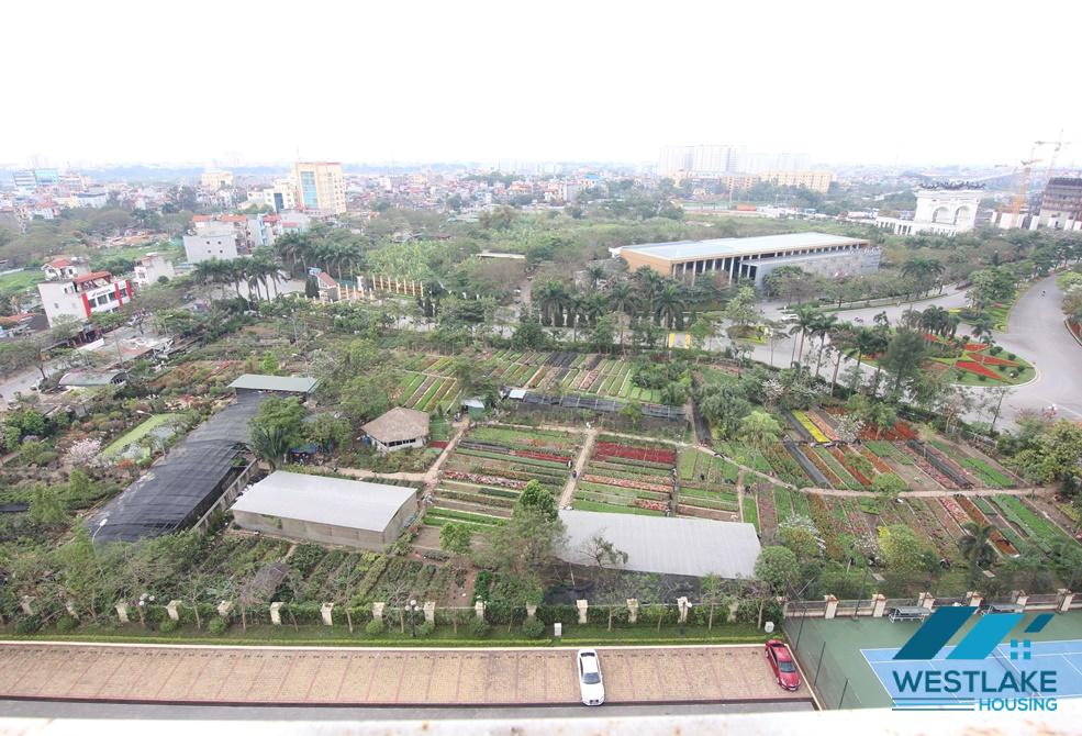 Cho thuê căn hộ 3 phòng ngủ tại Ciputra, Tây Hồ
