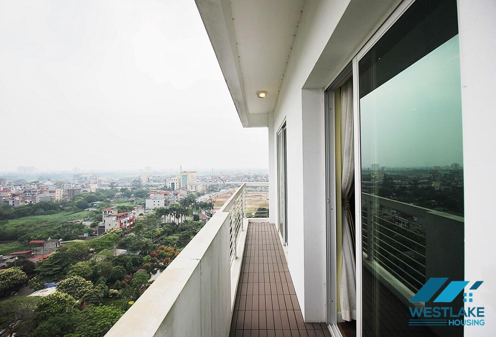 Cho thuê căn hộ 3 phòng ngủ cải tạo tại Tháp E – Ciputra, Tây Hồ