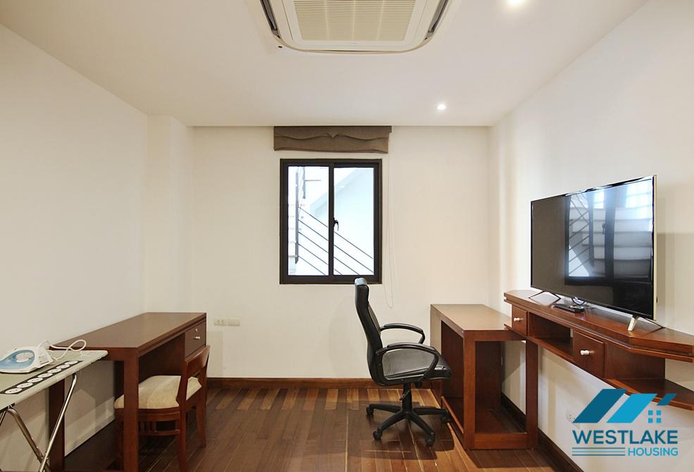 A 4 bedroom apartment with beautiful lake view in Xuan Dieu, Tay Ho