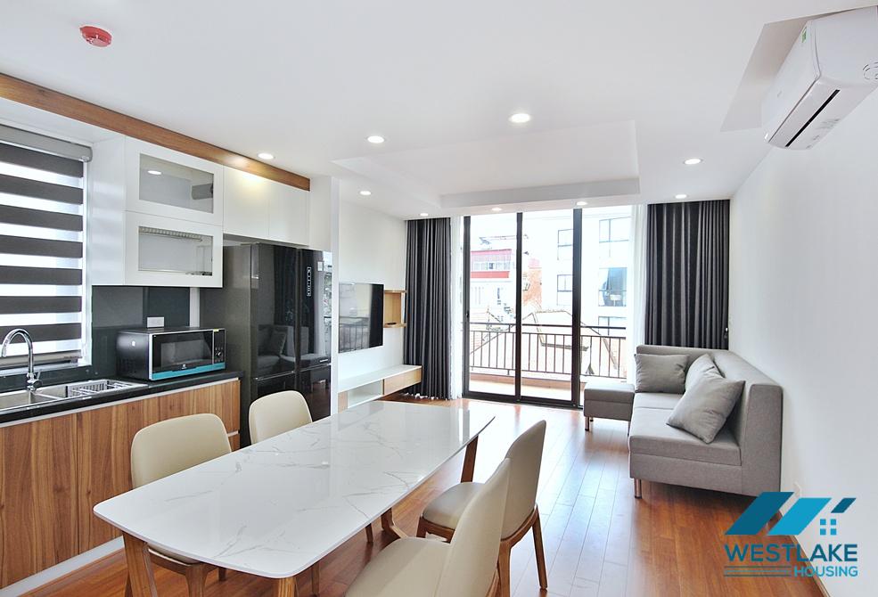 Brightly 3 bedrooms apartment for rent in Dang Thai Mai, Tay Ho, Ha Noi