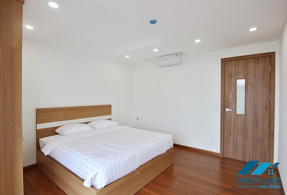 Brightly 3 bedrooms apartment for rent in Dang Thai Mai, Tay Ho, Ha Noi