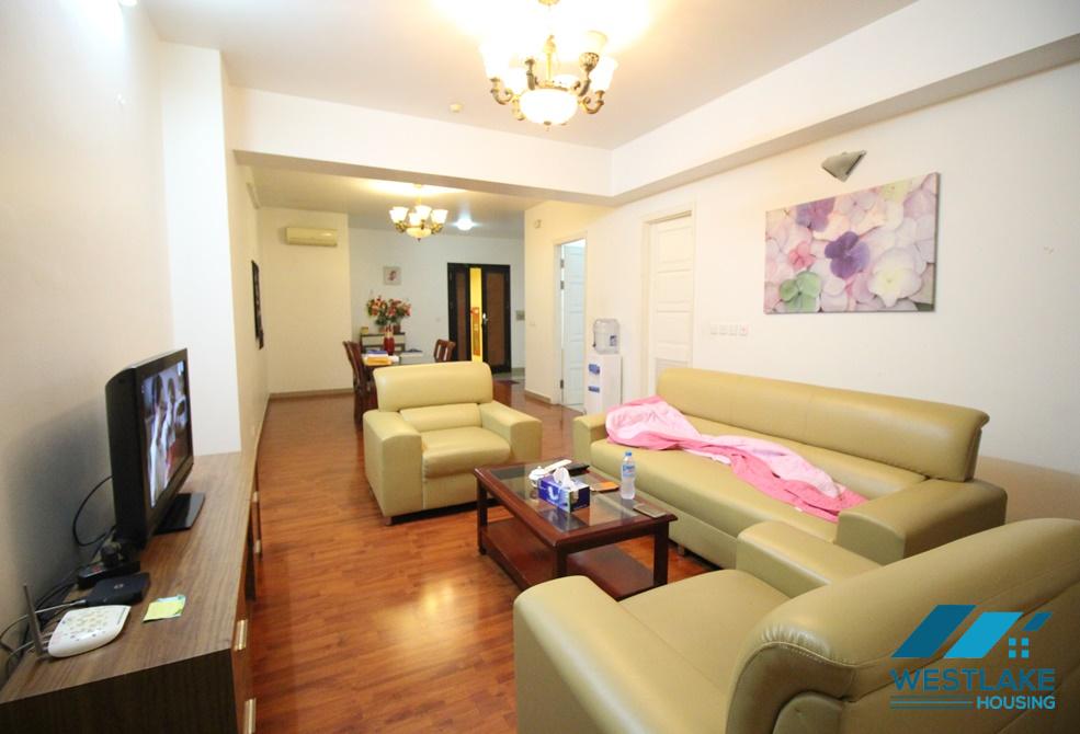 Cho thuê căn hộ 3 phòng ngủ tại Ciputra, Tây Hồ, Hà Nội