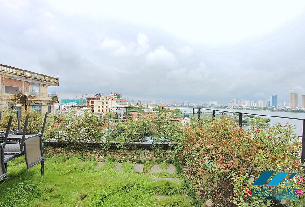 Căn Hộ 2 Phòng Ngủ Đẹp Hiện Đại, View Hồ Sáng Thoáng Cho Thuê Trên Phố Tô Ngọc Vân Tây Hồ