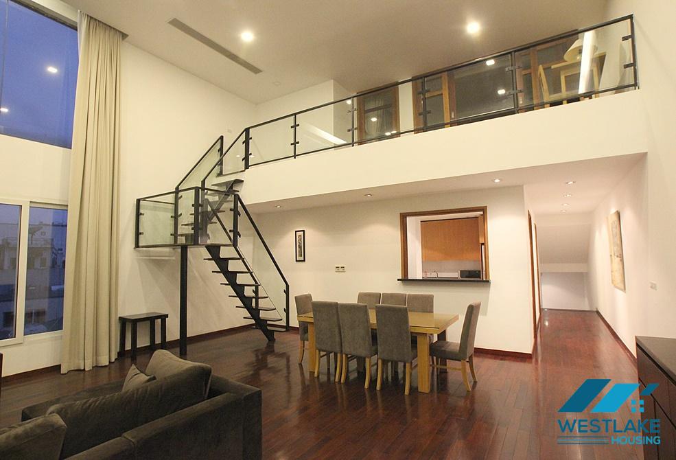 A duplex 3 bedroom apartment with lake view for rent in Xuan Dieu, Tay Ho