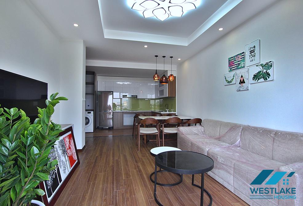 A modern 3 bedroom apartment for rent in Xuan Dieu, Tay Ho