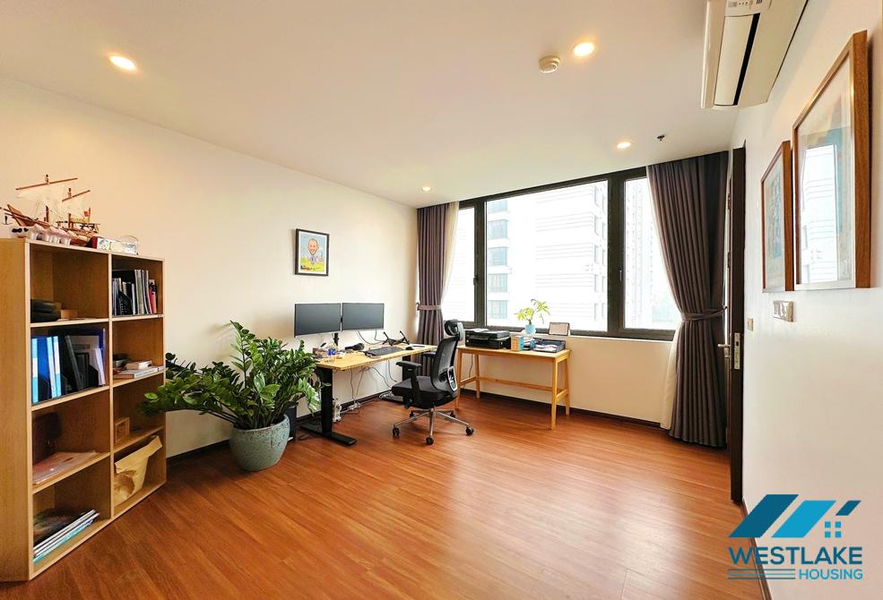 Morden duplex 3 bedrooms apartment for rent in Tay Ho ward, Ha Noi Morden duplex 3 bedrooms apartment for rent in Tay Ho ward, Ha Noi