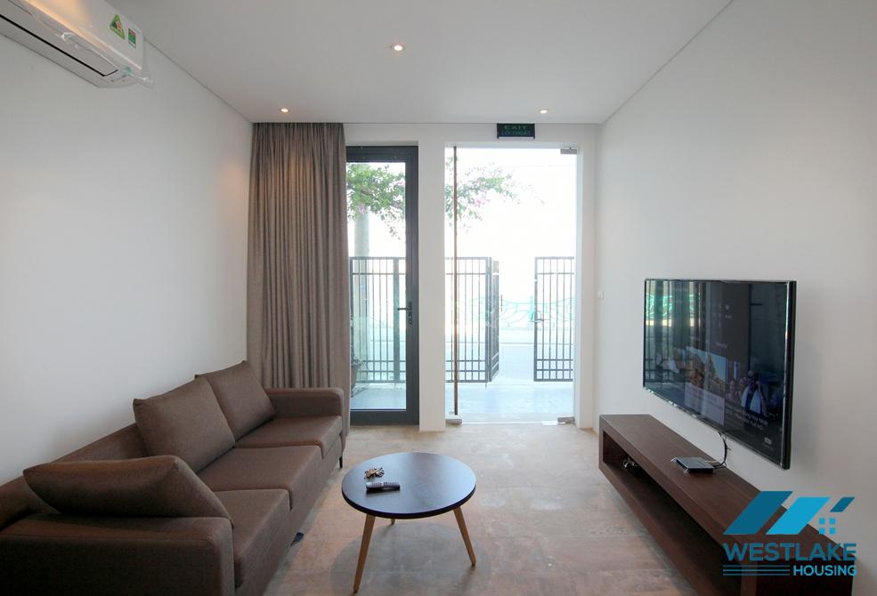 One bedroom apartment near the West Lake in Tay Ho, Ha Noi for rent