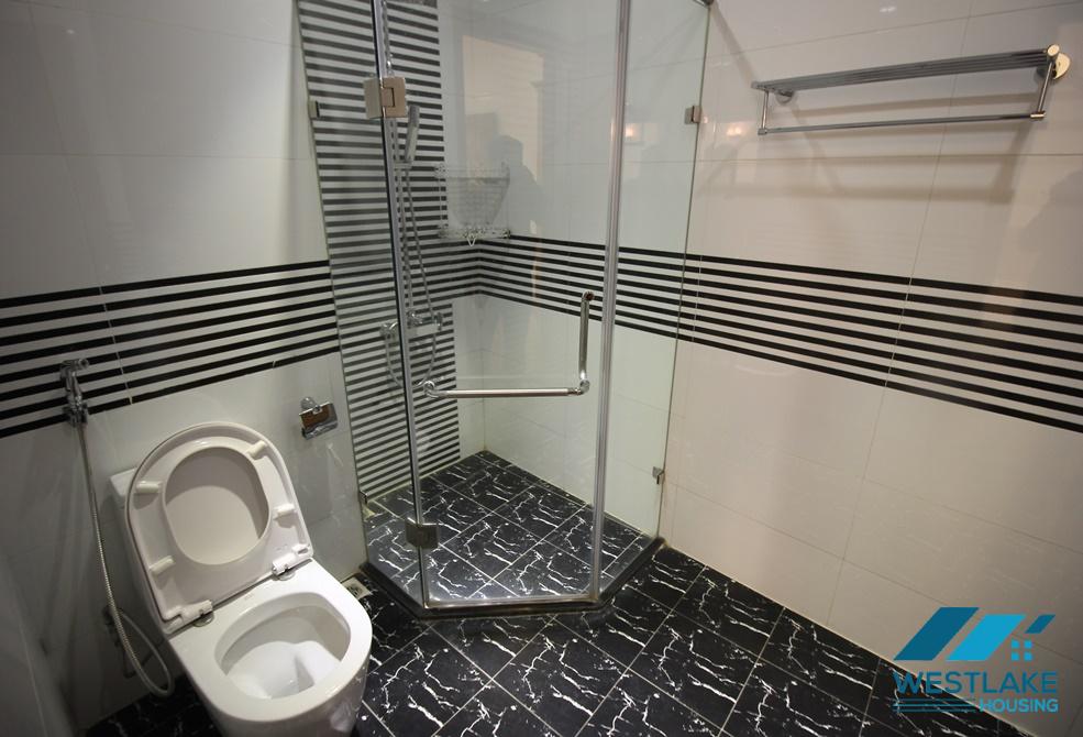 A good quality 2 bedroom apartment for rent in Xuan Dieu, Tay Ho, Ha Noi