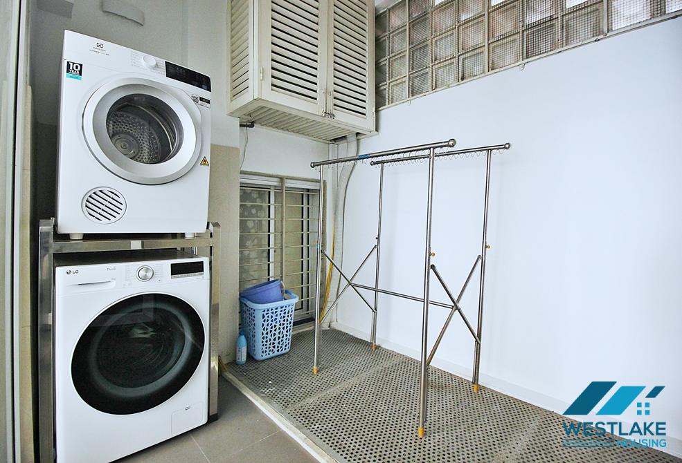 Lake view 03 bedrooms apartment for rent in Quang An st, Tay Ho ward, Tay Ho