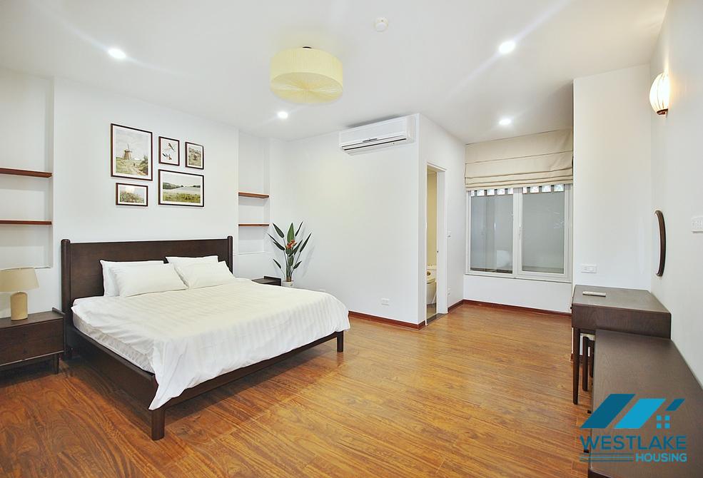 Lake view 03 bedrooms apartment for rent in Quang An st, Tay Ho ward, Tay Ho