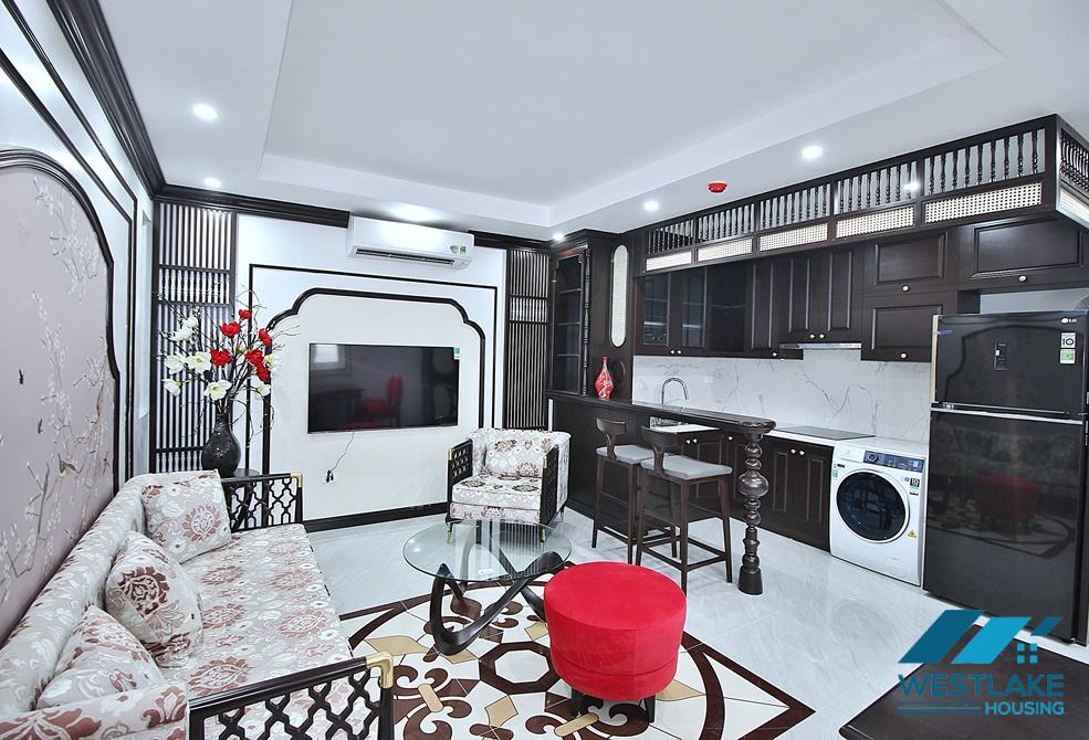A lake view 2 bedroom apartment for lease in Xuan Dieu, Tay Ho