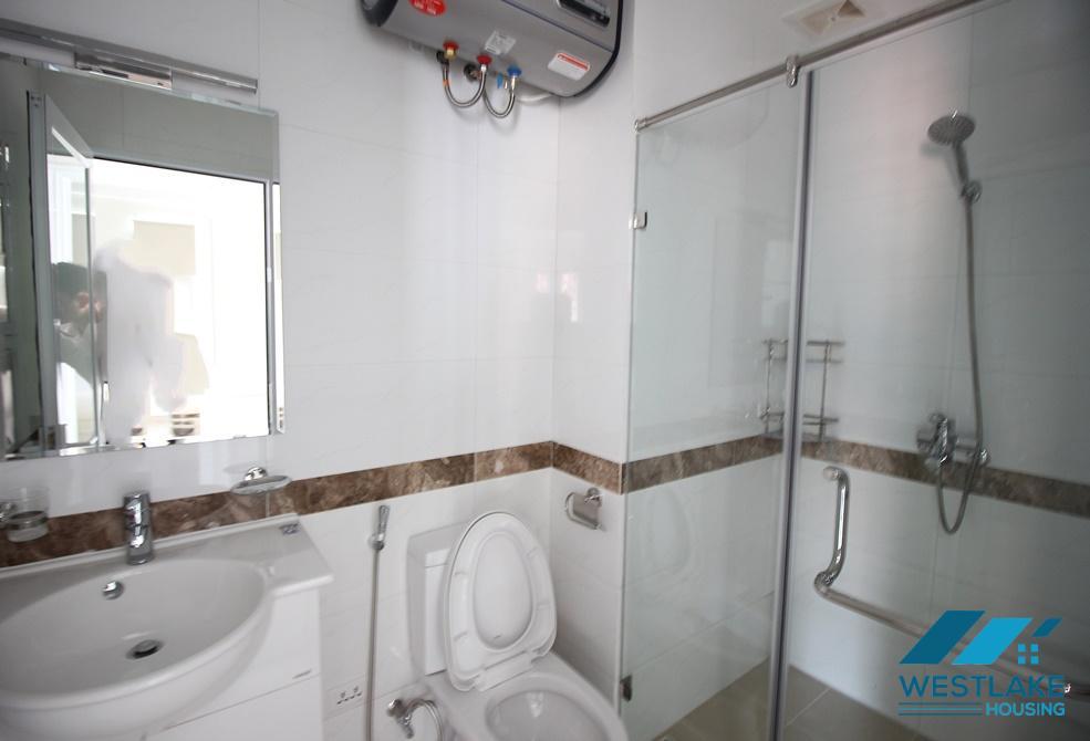 Cho Thuê Căn Hộ 1 Phòng Ngủ Đẹp Và Sáng Sủa Tại Tây Hồ, Hà Nội